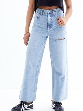 PacSun Wide-Leg Frayed Hem Jeans Size 26